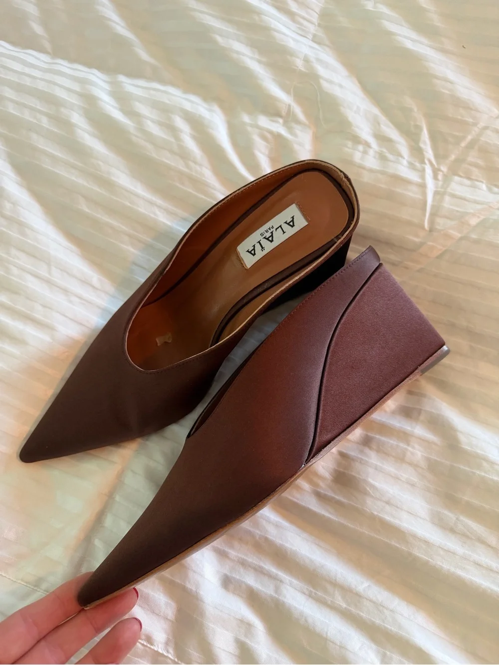 Alaia Brown Pointed-Toe Slip-On Mules - Picture 2 of 4